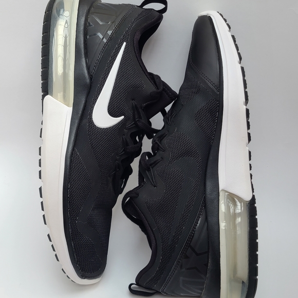 Nike Air Max Fury - Picture 3 of 5